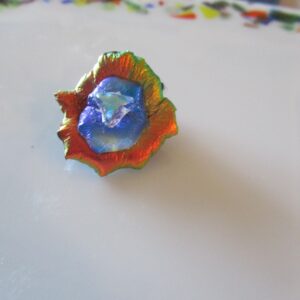 Organic Dichroic Tory Pin