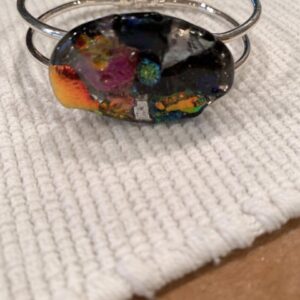 Organic Oval Dichroic Closed Bracelet P