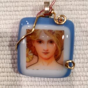 Flower Lady Wired Pendant